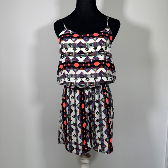 Everly Pants - Everly Geometric Print Sleeveless Romper Size‎ M